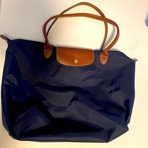 Navy Longchamp Medium Tote